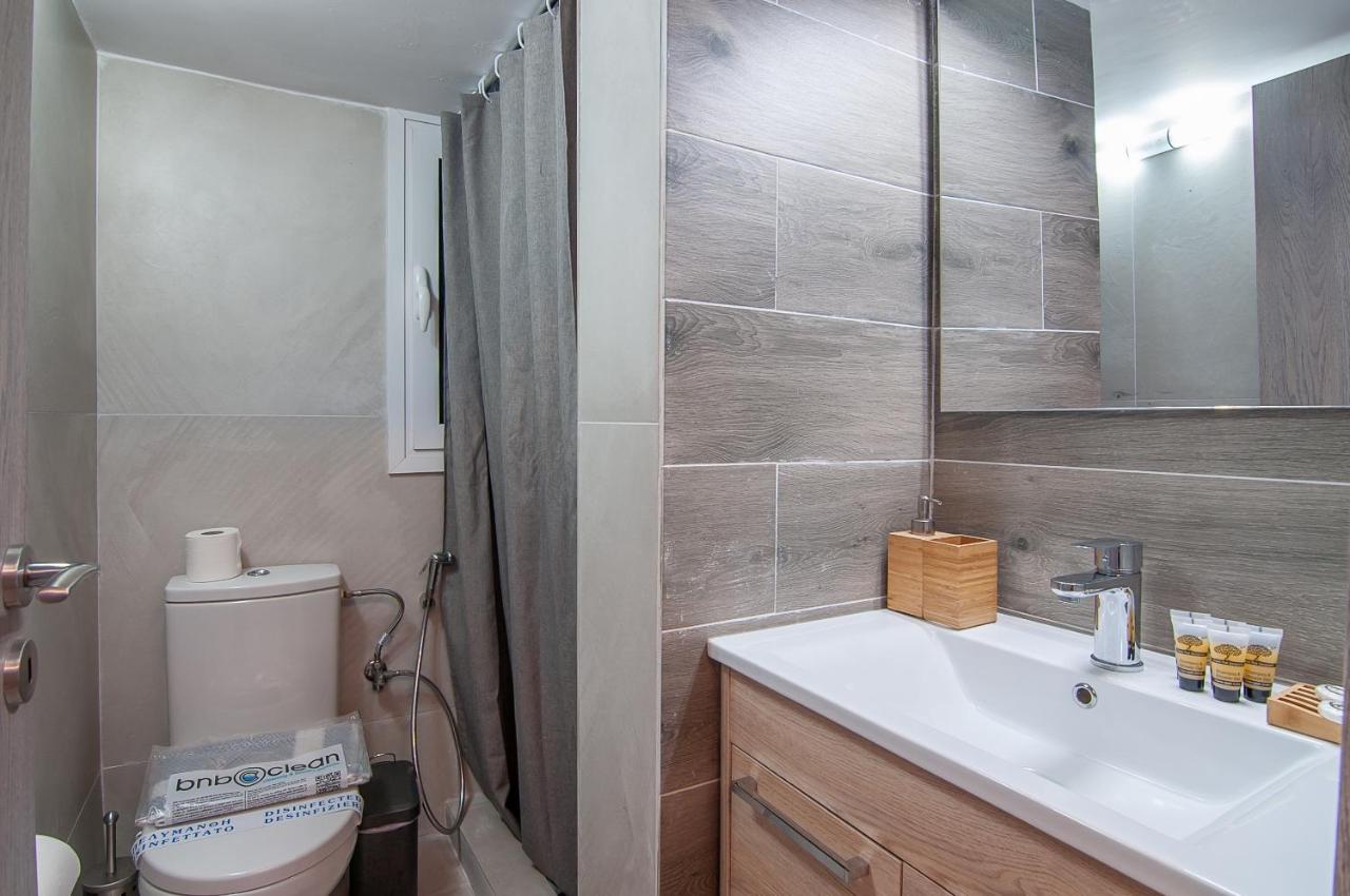 Modern Studio For 4 In Glyfada Appartement Athene Buitenkant foto